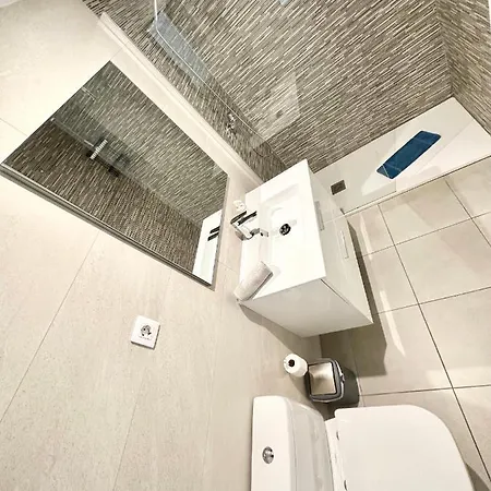 Fresh Lemonade Con Piscina, Ac, Doble Terraza, Cocina Completa Y Parking Lägenhet